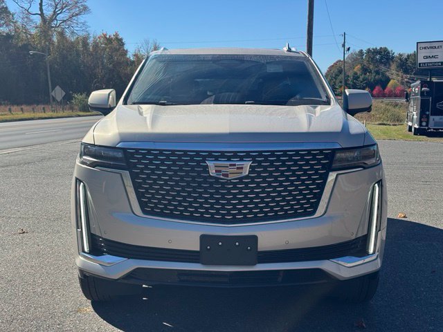Used 2021 Cadillac Escalade Premium Luxury w/ Performance Package AWD/4WD image 25