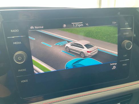 Used 2025 Volkswagen Jetta GLI Autobahn image 18