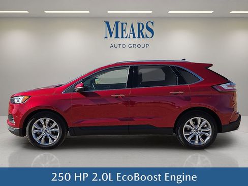 Used 2020 Ford Edge Titanium image 3