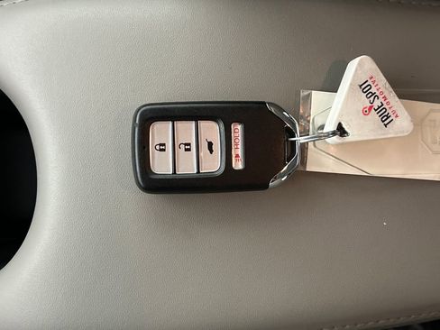 Used 2021 Honda HR-V EX-L image 30