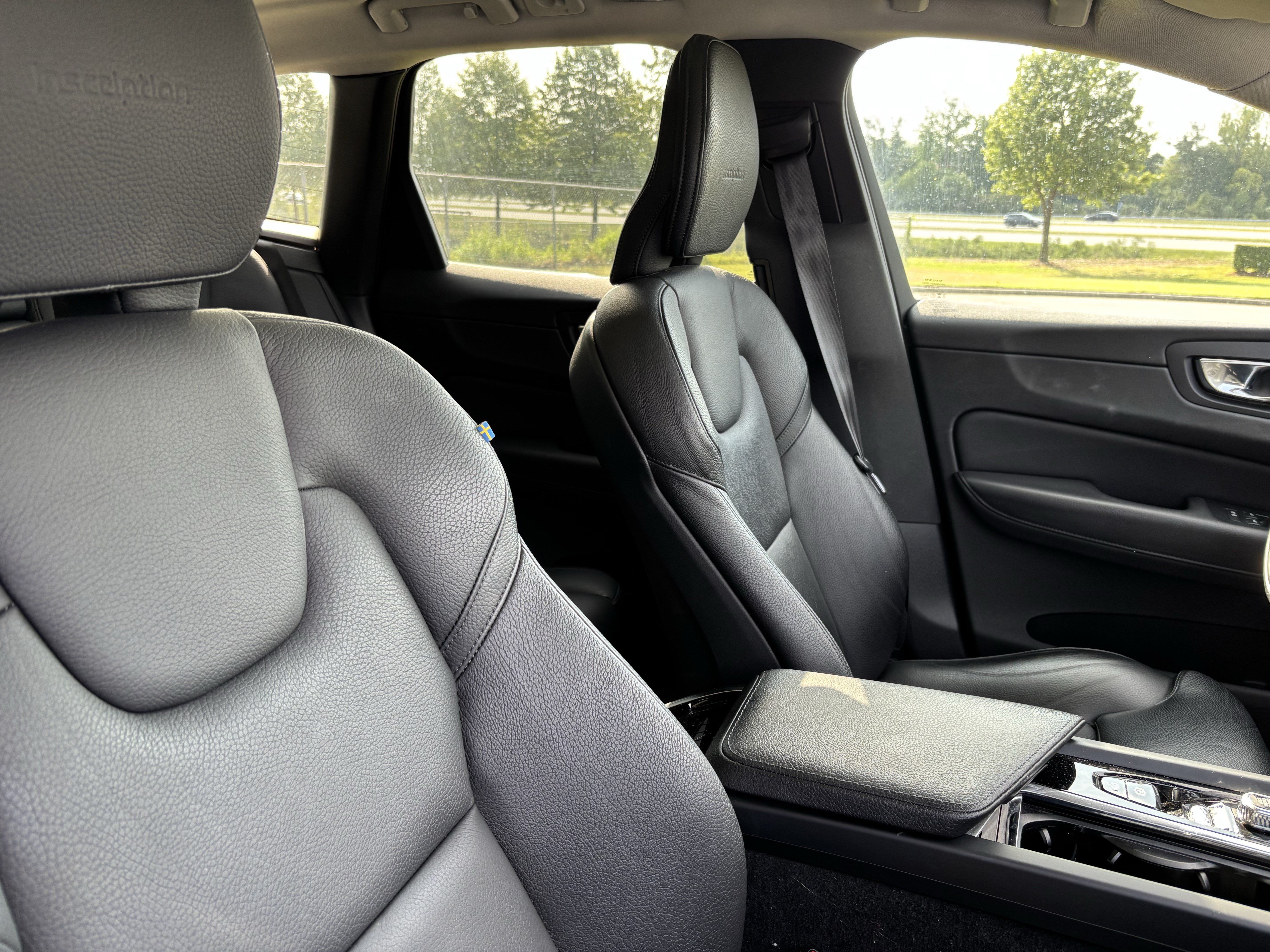 Used 2020 Volvo XC60 T5 Inscription w/ Protection Package Premier AWD/4WD image 35