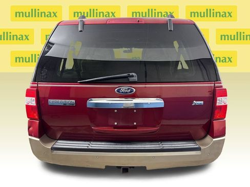 Used 2014 Ford Expedition EL XLT w/ Equipment Group 202A AWD/4WD image 9