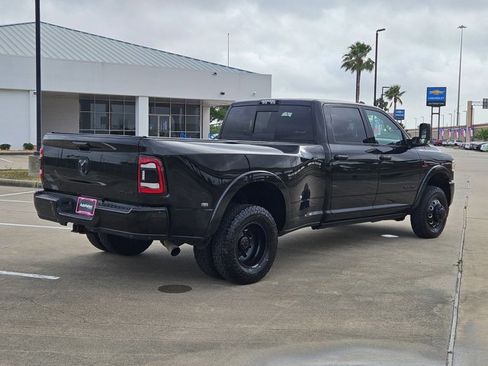 Used 2020 RAM 3500 Laramie image 5