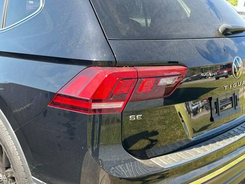 Used 2023 Volkswagen Tiguan SE image 10