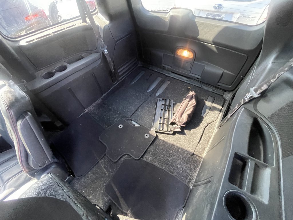 Used 2017 Dodge Grand Caravan GT FWD image 12