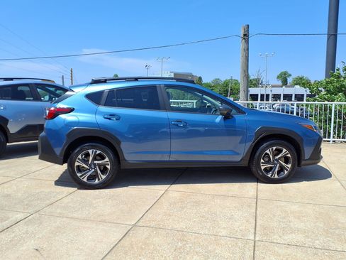 Used 2024 Subaru Crosstrek 2.0i Premium w/ Crosstrek Mirror Package AWD/4WD image 22