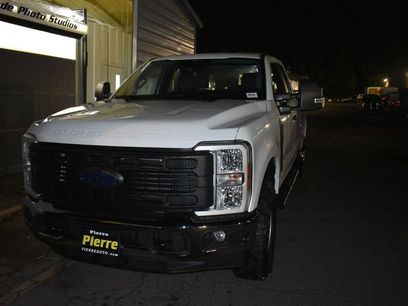 New 2025 Ford F350 XL w/ XL Off-Road Package