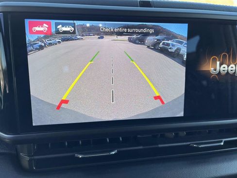 Used 2024 Jeep Wrangler High Altitude image 31