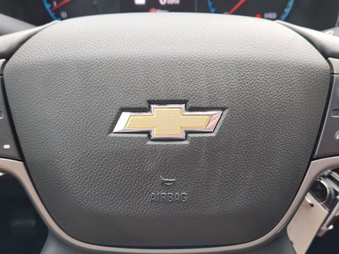 Used 2021 Chevrolet Colorado Z71 AWD/4WD image 37