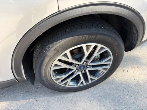 Used 2020 Ford Escape SEL AWD/4WD image 13