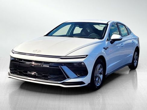 New 2025 Hyundai Sonata SE image 10