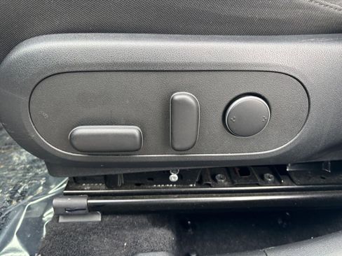 Used 2025 Hyundai Kona SEL image 23