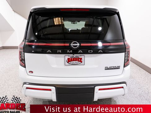 Used 2025 Nissan Armada Platinum Reserve AWD/4WD image 4