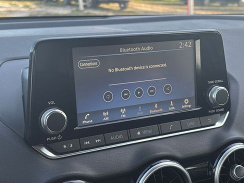 Used 2025 Nissan Sentra S image 21