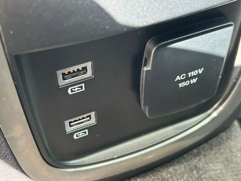 Used 2019 Lincoln MKC Reserve w/ MKC Climate Package FWD image 21
