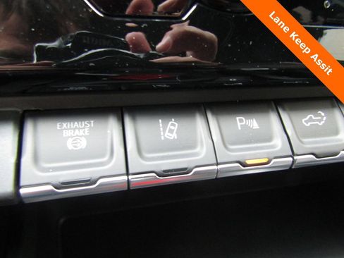 New 2026 GMC Sierra 2500 AT4 w/ Max Trailering Package image 22