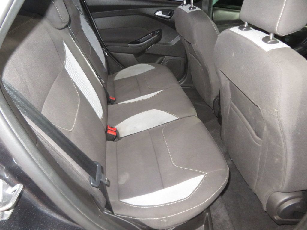 Used 2016 Ford Focus ST FWD image 27