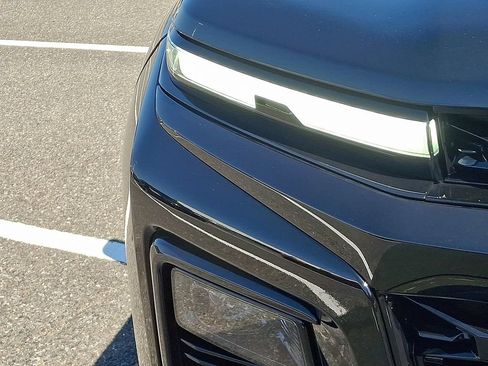 Certified 2025 Chevrolet Traverse RS AWD/4WD image 9
