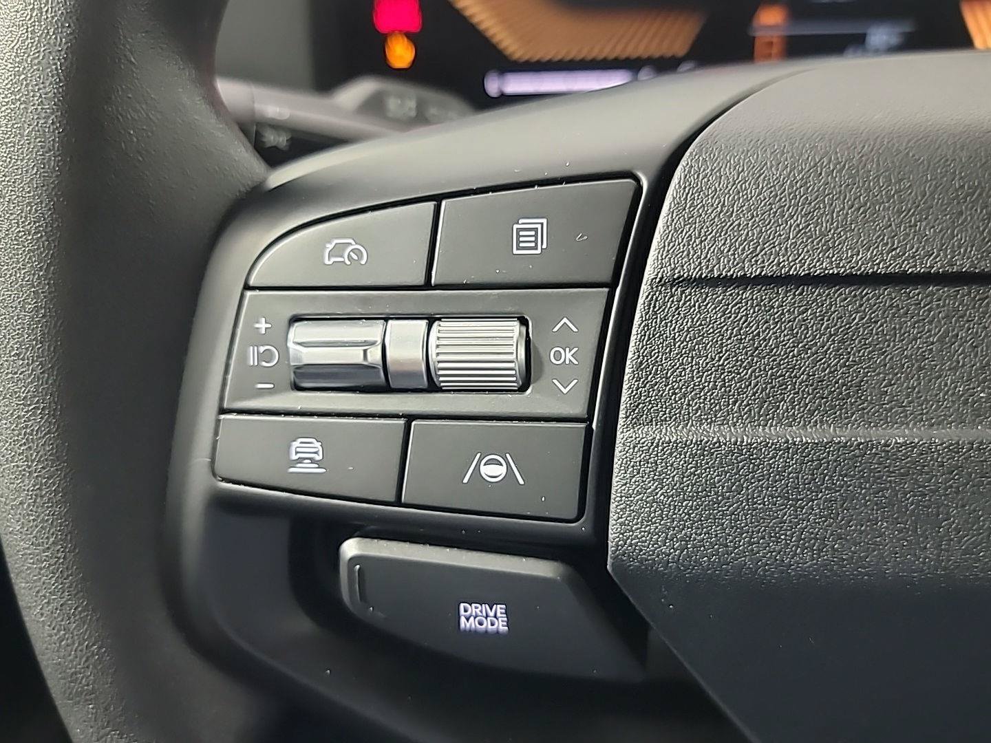 Used 2025 Kia K4 FWD image 26