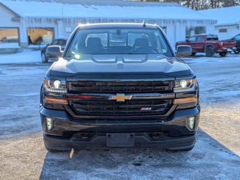 Used 2018 Chevrolet Silverado 1500 LT w/ All Star Edition image 14