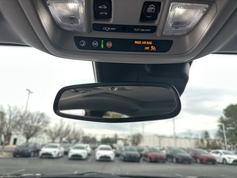 Used 2023 Chevrolet Malibu LT image 27