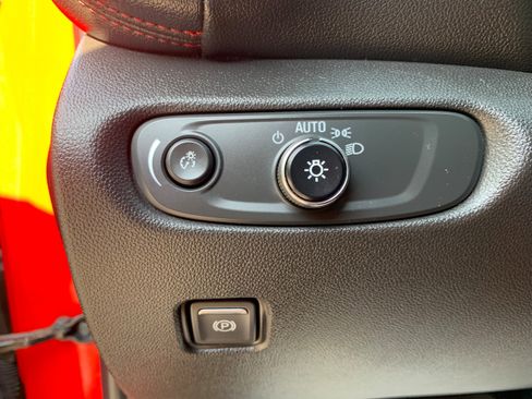 Used 2020 Chevrolet Blazer RS image 22