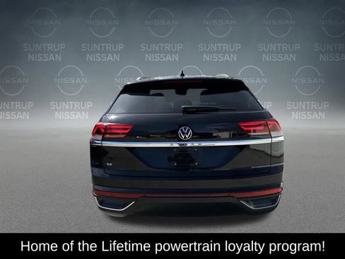 Used 2021 Volkswagen Atlas Cross Sport SE image 4
