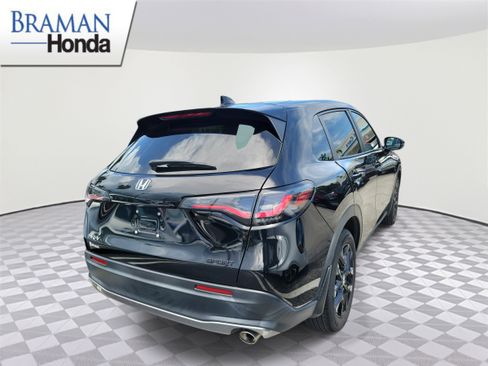 Certified 2024 Honda HR-V Sport image 3
