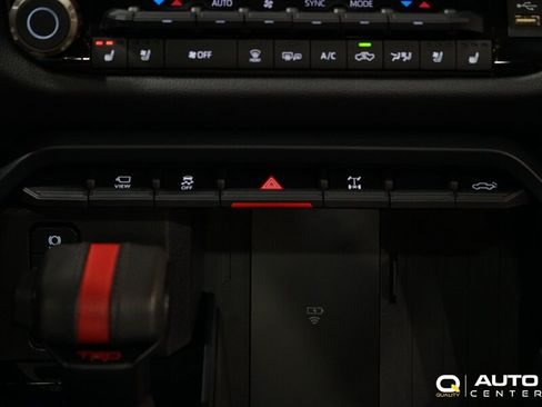 Used 2025 Toyota Tundra TRD Pro AWD/4WD image 30