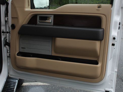 Used 2012 Ford F150 Lariat w/ Lariat Plus Pkg AWD/4WD image 18