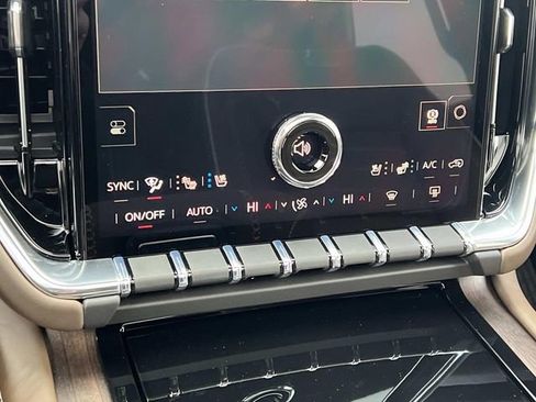 New 2026 GMC Yukon Denali Ultimate image 26