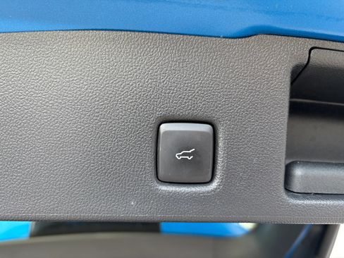 Used 2021 Ford Escape SEL w/ Technology Package AWD/4WD image 11