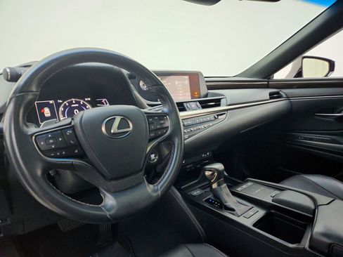 Used 2019 Lexus ES 350 w/ Premium Package FWD image 13