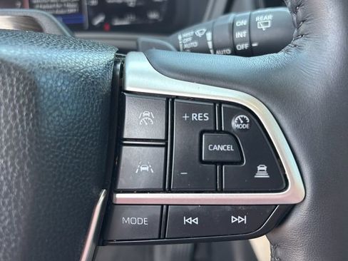 Used 2024 Toyota Grand Highlander Platinum image 21