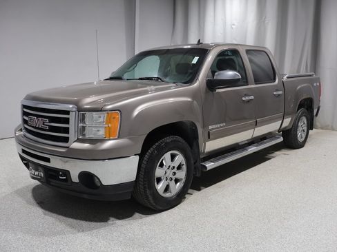Used 2012 GMC Sierra 1500 SLE w/ Power Tech Package AWD/4WD image 8