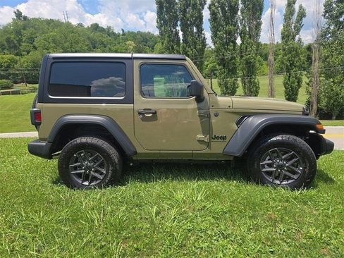 New 2025 Jeep Wrangler Sport AWD/4WD image 3