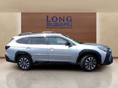 Certified 2025 Subaru Outback Limited image 7