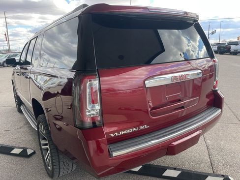 Used 2017 GMC Yukon XL Denali w/ Open Road Package image 5