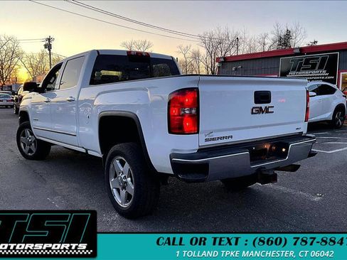 Used 2015 GMC Sierra 2500 SLT w/ Suspension Package, Off-Road image 4