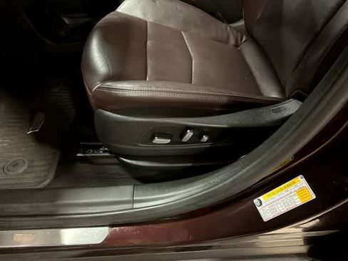 Used 2021 Cadillac XT6 Premium Luxury AWD/4WD image 24