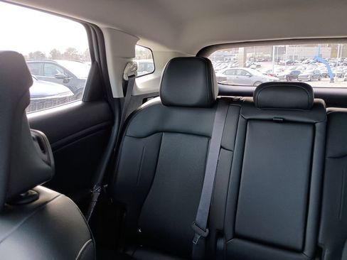 Used 2026 Kia Sportage EX image 12