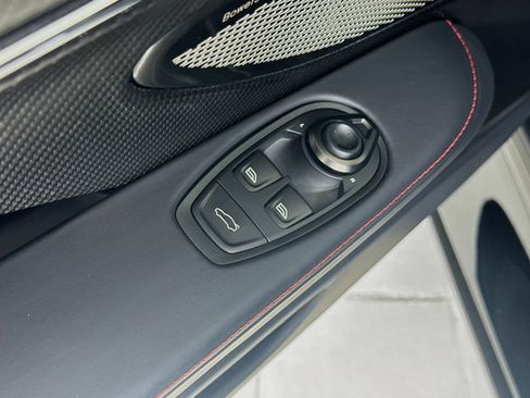 Used 2024 Aston Martin DB12 Coupe RWD image 16