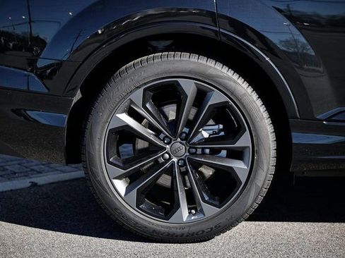 New 2026 Audi Q7 3.0T Premium Plus image 6