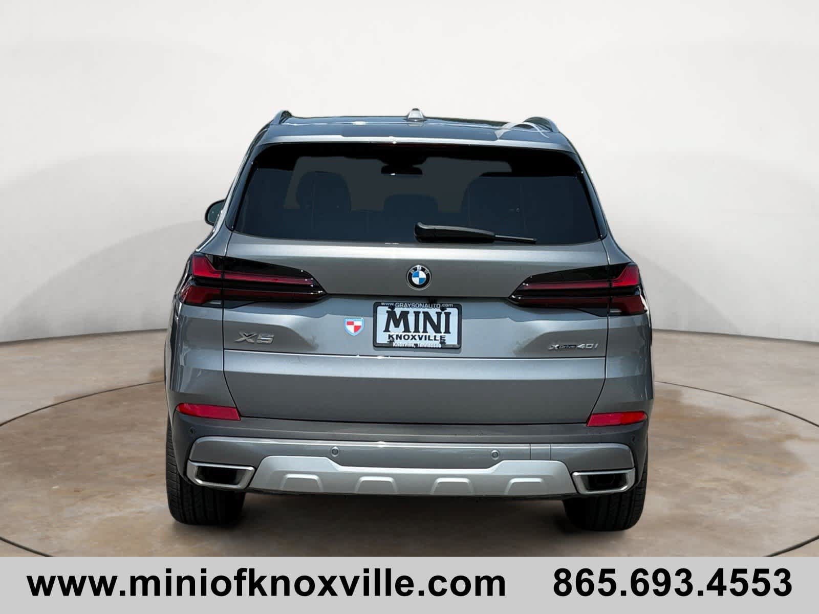 Used 2026 BMW X5 xDrive40i AWD/4WD image 4