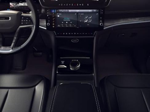New 2026 Jeep Grand Cherokee L Limited AWD/4WD image 14