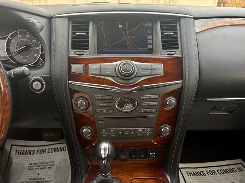 Used 2016 INFINITI QX80 4WD w/ Deluxe Technology Package image 38