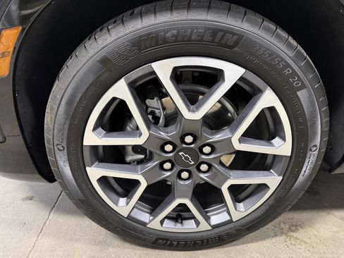 Used 2025 Chevrolet Blazer RS image 9