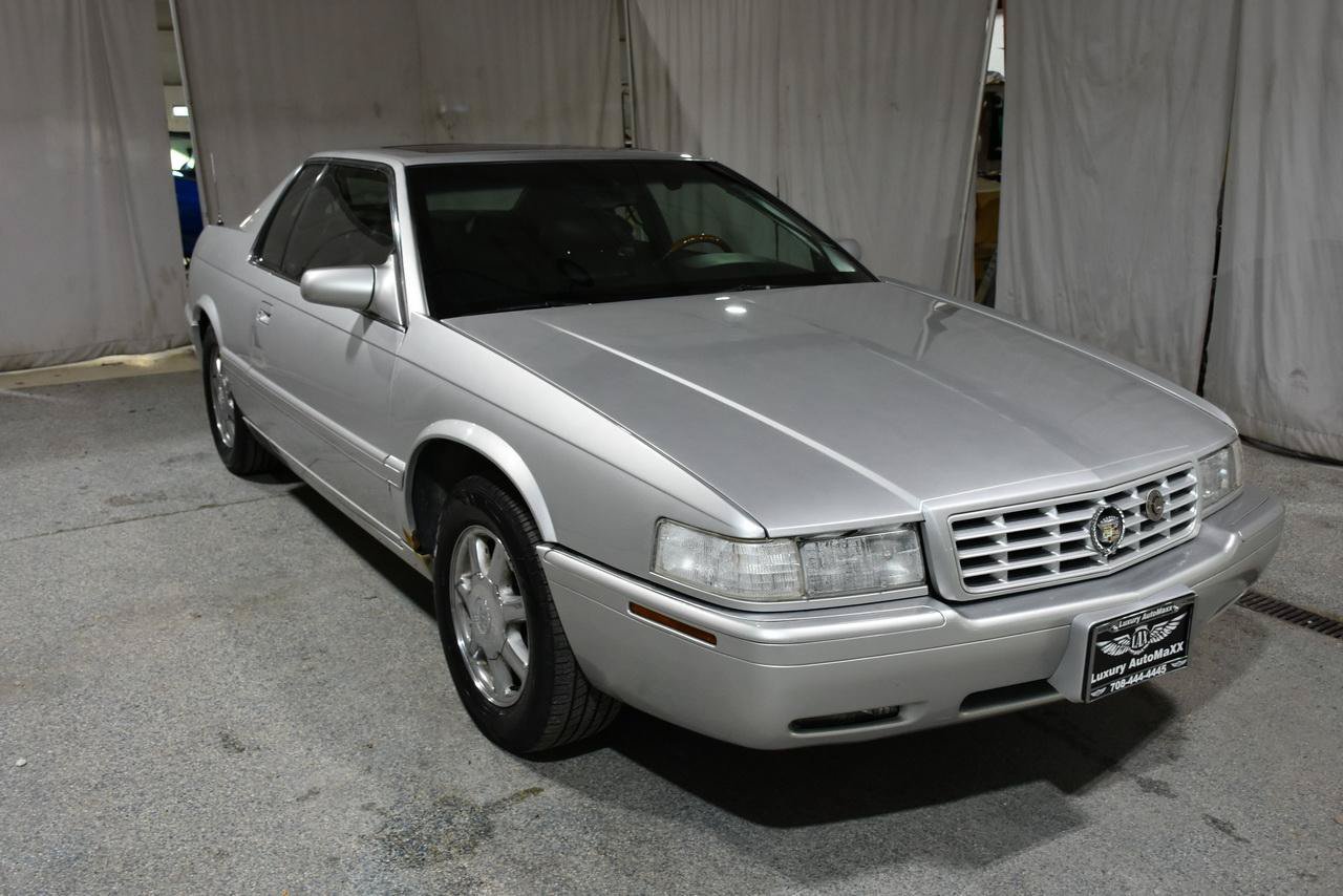 Used 2001 Cadillac Eldorado Touring FWD image 12