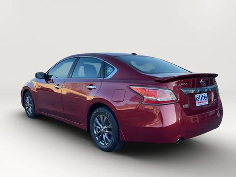 Used 2015 Nissan Altima 2.5 S w/ Special Edition Package image 5