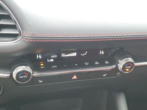 New 2026 MAZDA MAZDA3 Carbon image 24